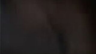 Гоури в ванне тетушки - порно видео