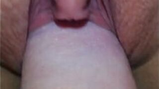 Большой член в маленькой киске - порно видео