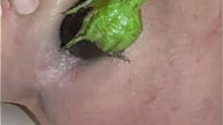 гей анал баклажан - порно видео