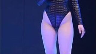 Большая азиатская задница - порно видео