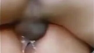 Непальская пара дико трахается в джунглях. - порно видео