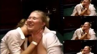 Наслаждаюсь университетской жизнью. - порно видео