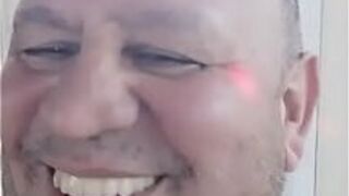 ТИУЗАО И ЭТА НЕПРИЯТНАЯ НОВАЯ ДЕВОЧКА, КОТОРАЯ ПОСЛЕ ВЫХОДА ИЗ ШКОЛЫ ВСЕГДА ОСТАНАВЛИВАЕТСЯ У ДОМА КОРОНЫ, ЧТОБЫ ЗАБРАТЬ СВОЮ КУХНЮ - порно видео